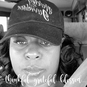 Meet your Posher, Monique